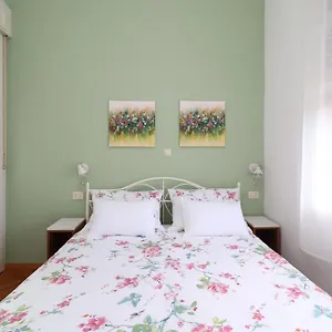 Apartman Anka